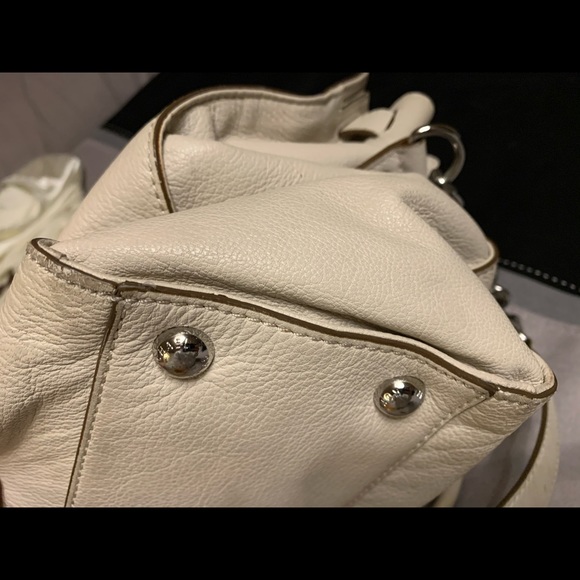 Michael Kors handbag - Picture 5 of 7